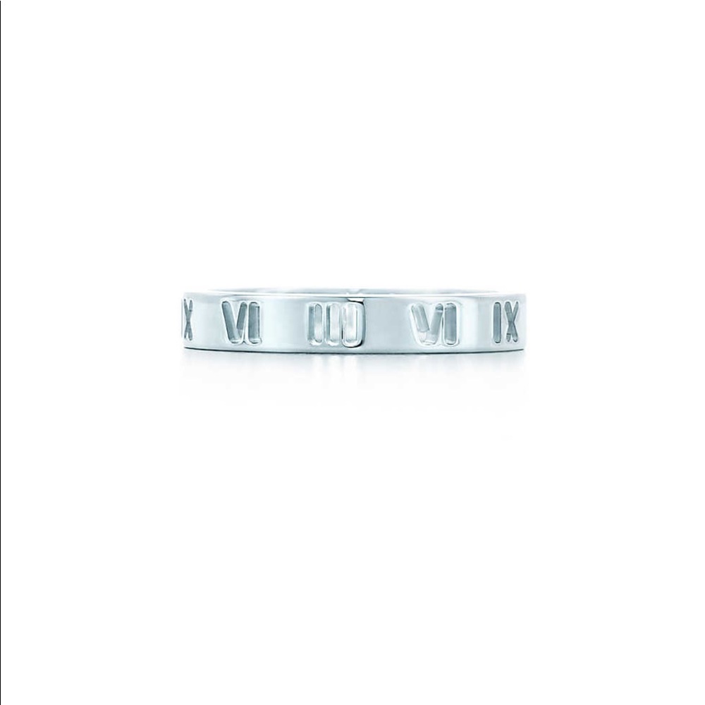 Tiffany & Co. Atlas Ring with Roman Numerals